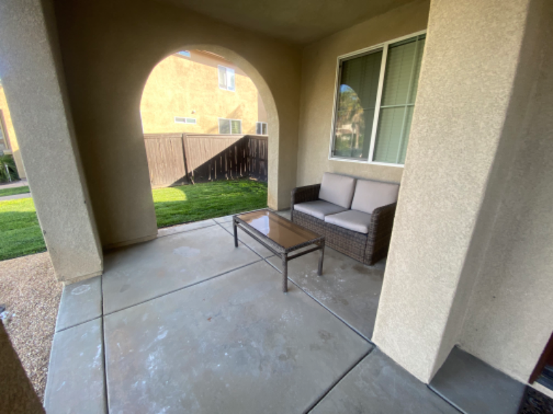 23673 Kathryn St - Photo 4 of 29