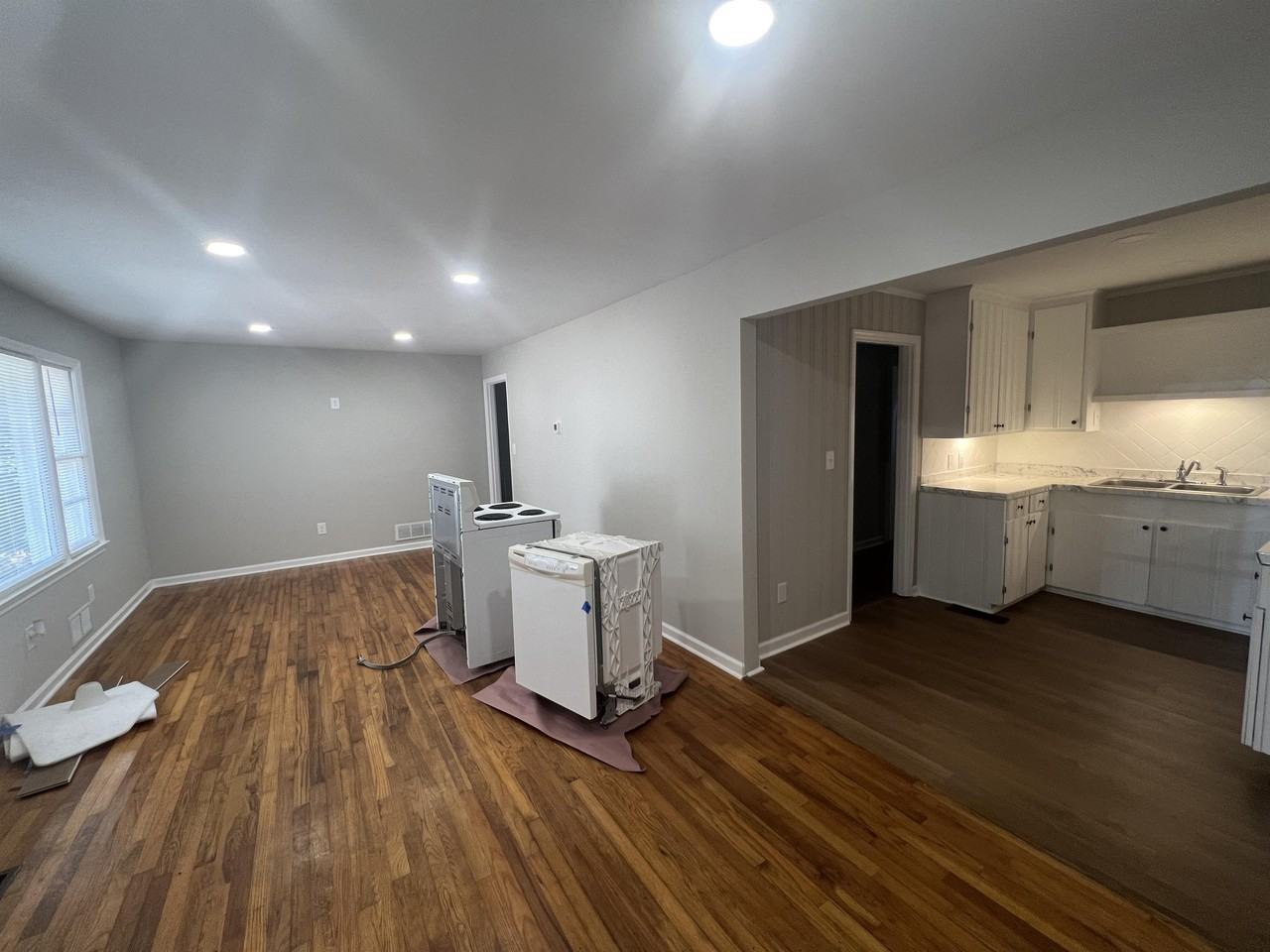 230 Habersham Dr #1 - Photo 4 of 20