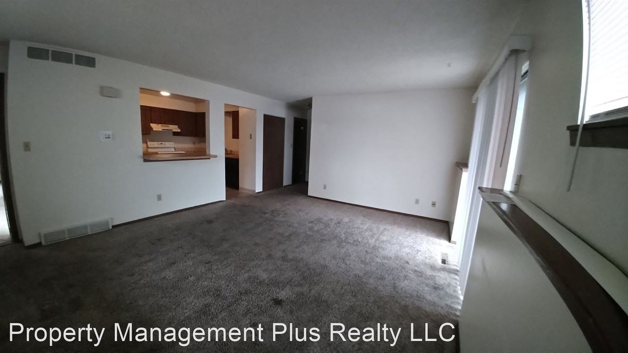 212 Pratt St - Photo 3 of 10