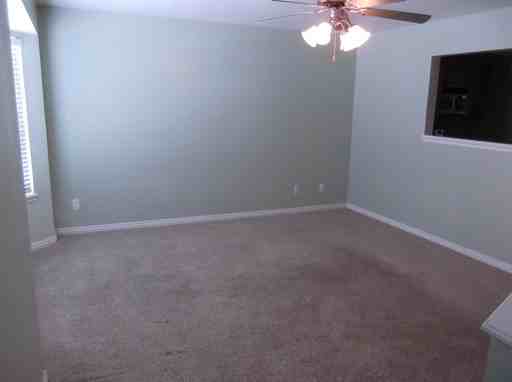 582 Legacy Ln - Photo 2 of 9