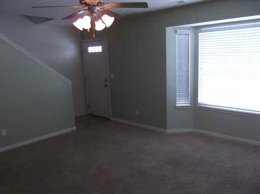 582 Legacy Ln - Photo 3 of 9