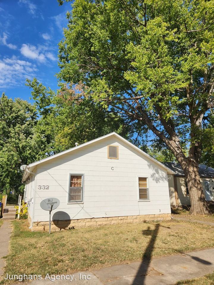 332 W. 17th Apartments 332 W 17th St, Junction City, KS 66441 Zumper