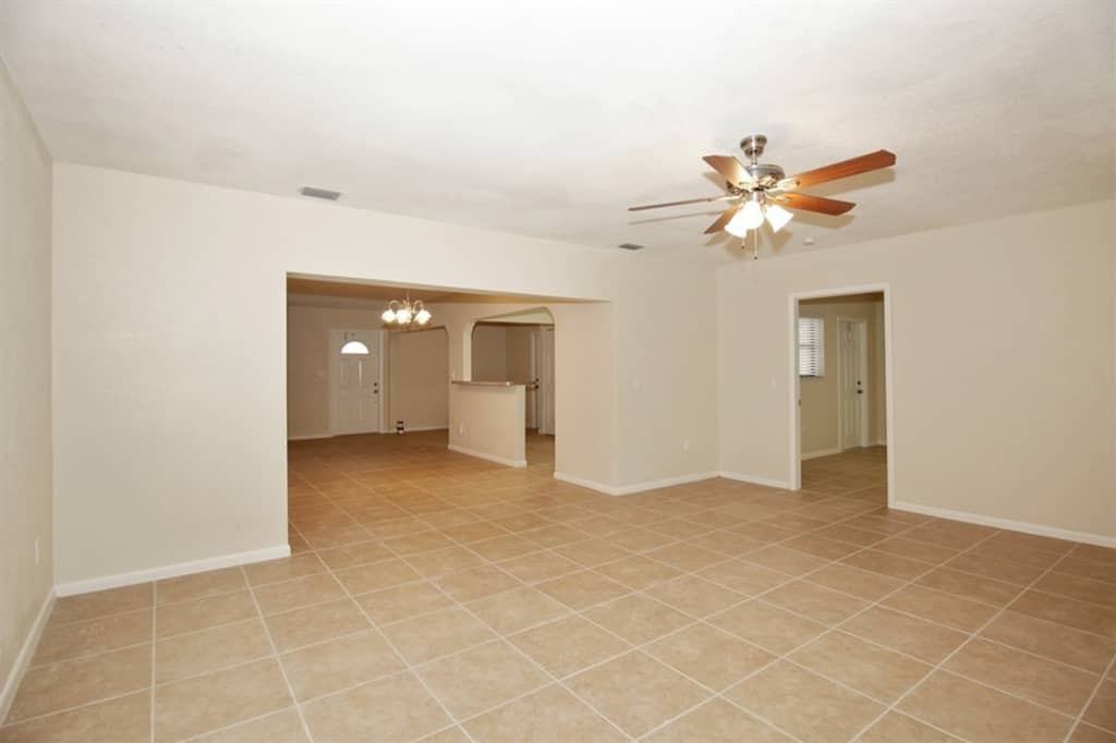 10743 Sw 144th St - Photo 2 of 15