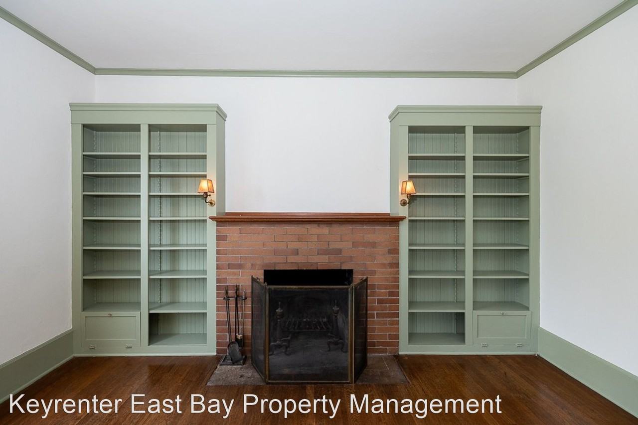 1062 Mariposa Ave - Photo 3 of 23