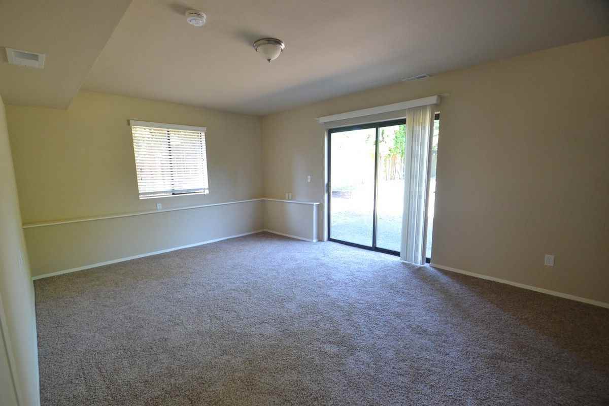 21832 Se 271st Pl - Photo 3 of 11