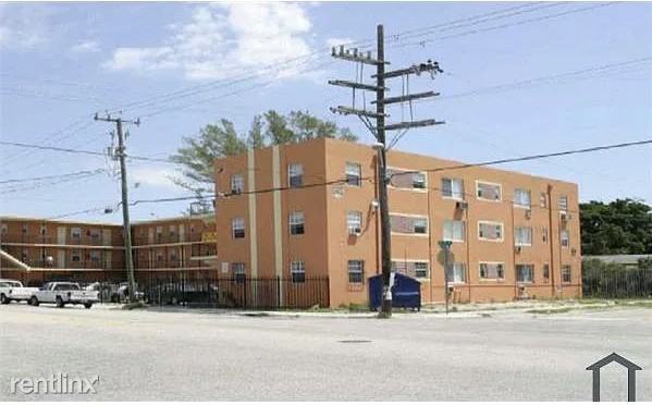 7001 NW 15th Ave - Photo 2 of 7