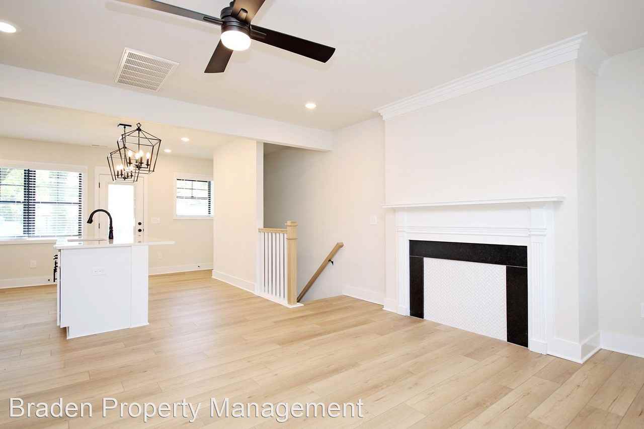 1918 Lewis Mountain Rd - Photo 3 of 23