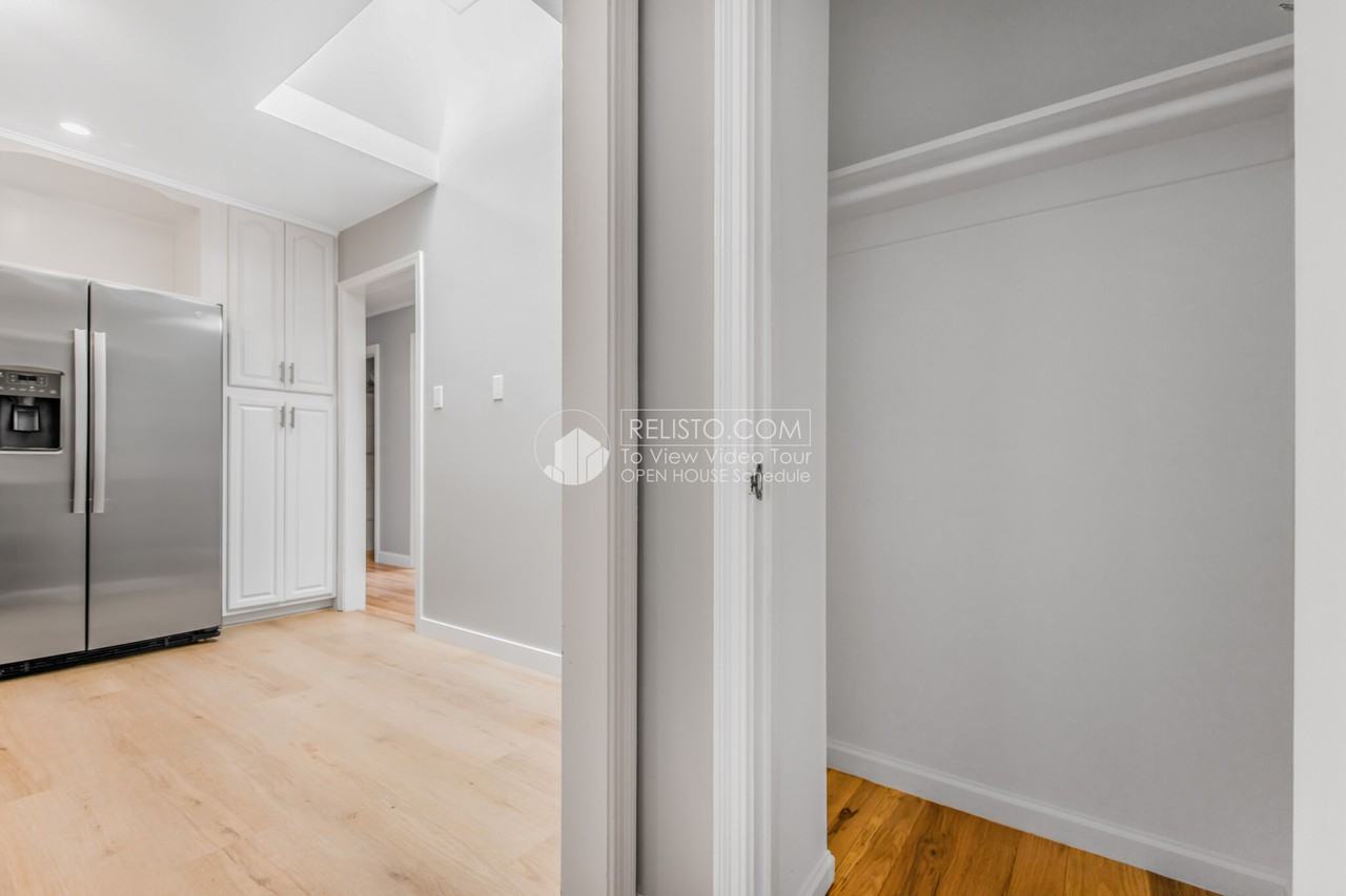 2678 Alemany Blvd - Photo 4 of 27