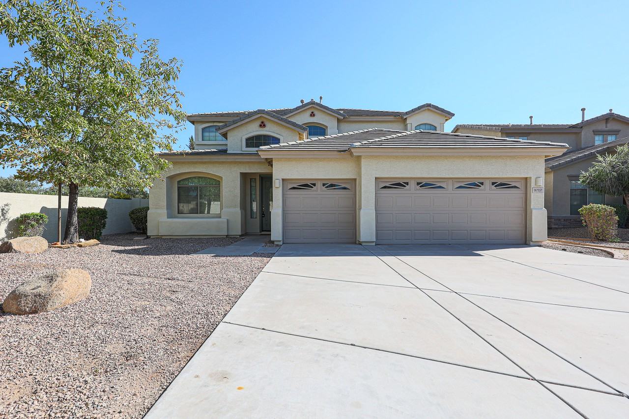 9707 S 45th Ave - Photo 2 of 50