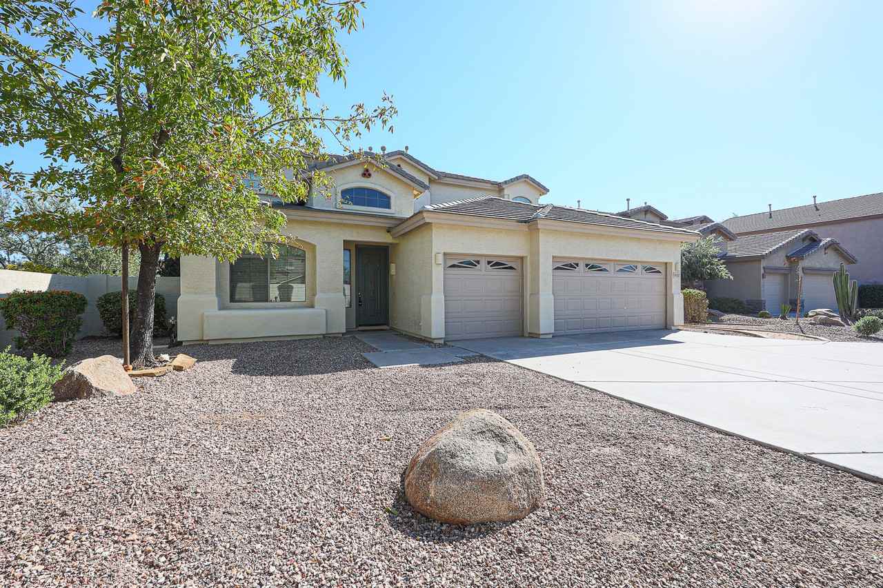 9707 S 45th Ave - Photo 3 of 50