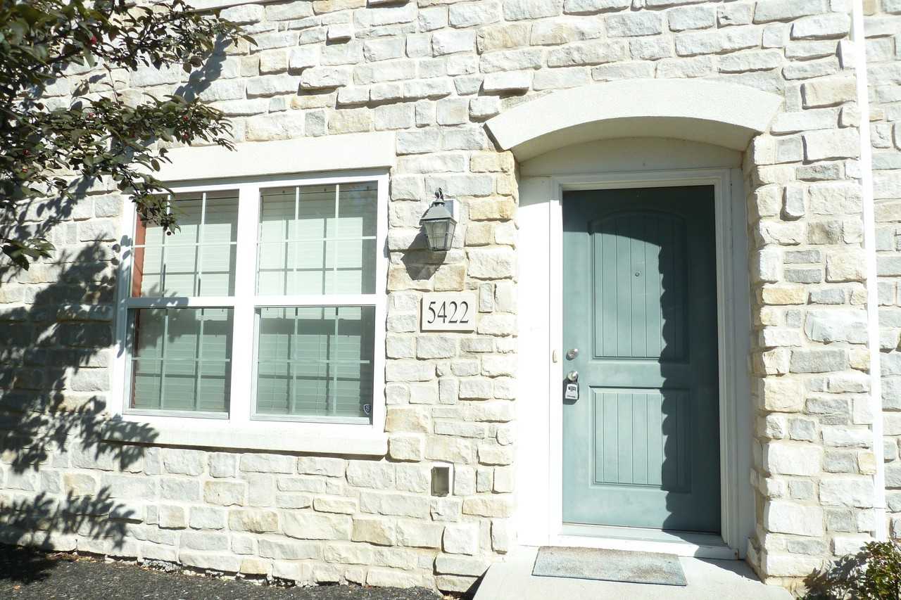 5422 Holly River Ave - Photo 2 of 20