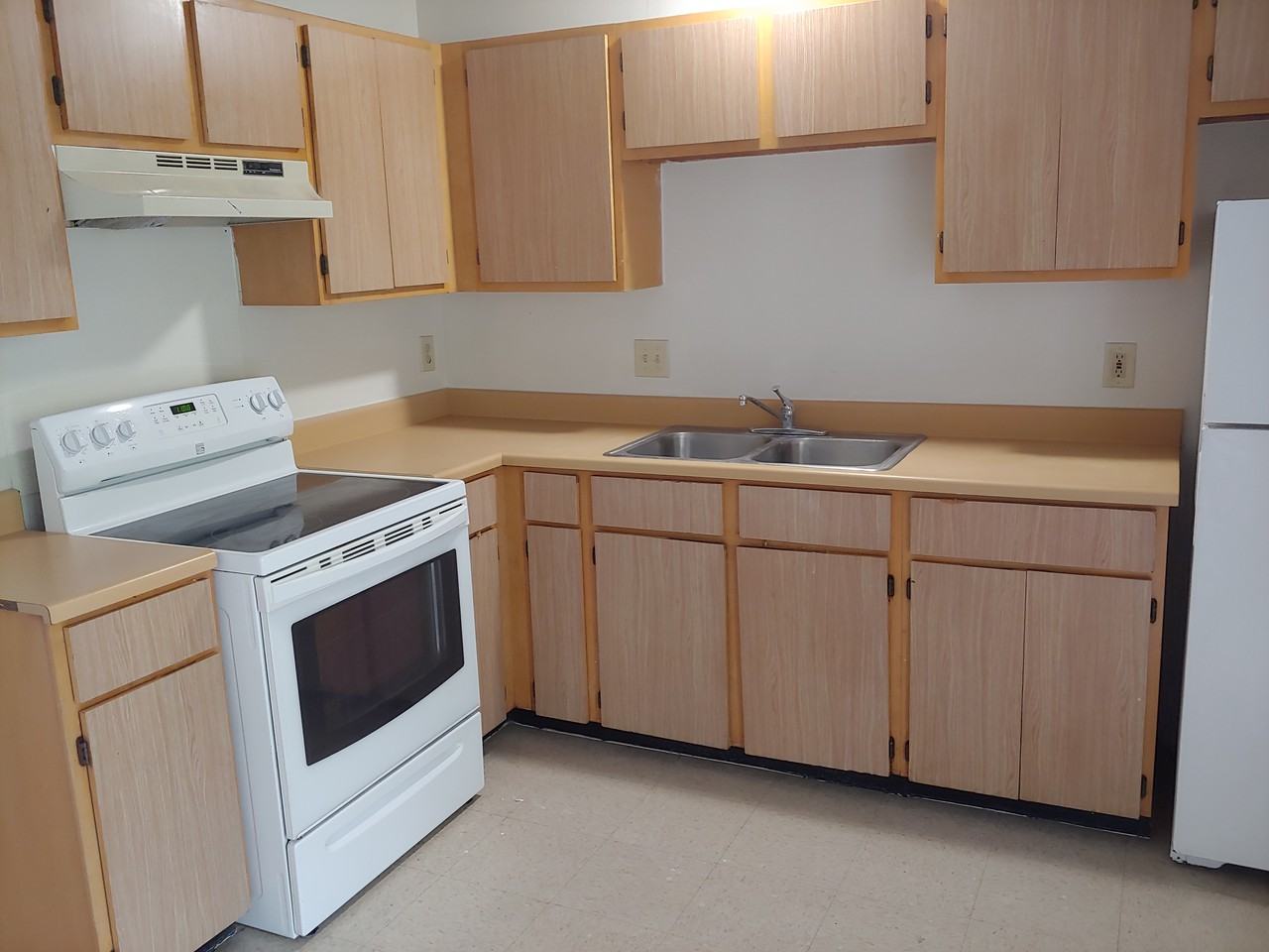 1630 W Woodlawn Ave Apartments in Woodlawn Lake, San Antonio, TX 78201 Zumper