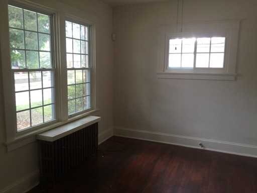 21 E 33rd St - Photo 3 of 8