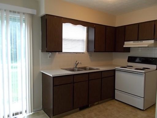 7682 Stuhldreher St NW - Photo 3 of 7