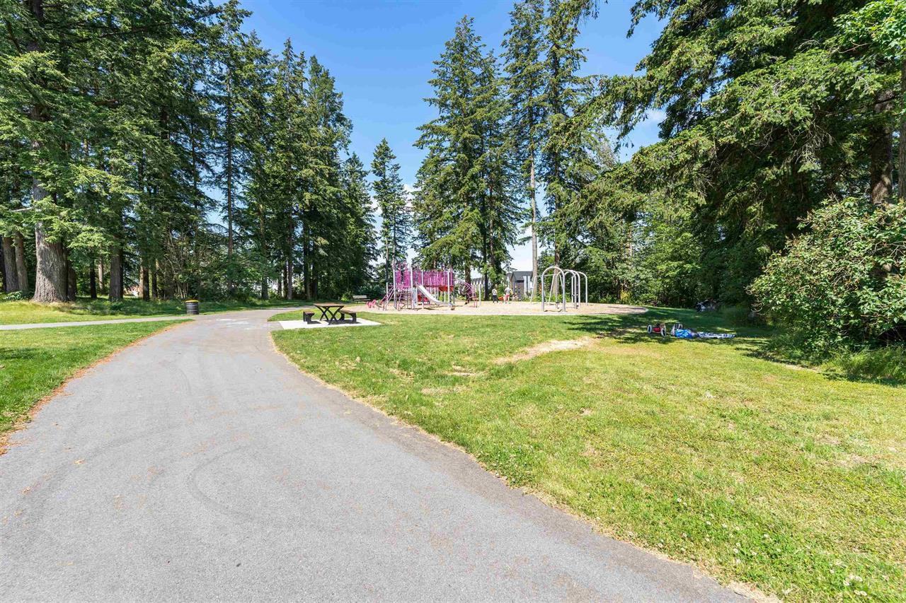 16760 25 Ave - Photo 3 of 28