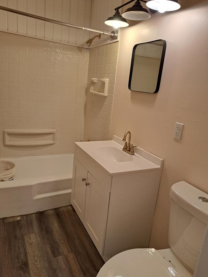 1602 Friendship Rd #H - Photo 3 of 13