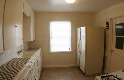 1217 Ross St - Photo 3 of 6