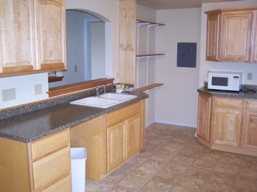 8195 Maritime Dr - Photo 3 of 20