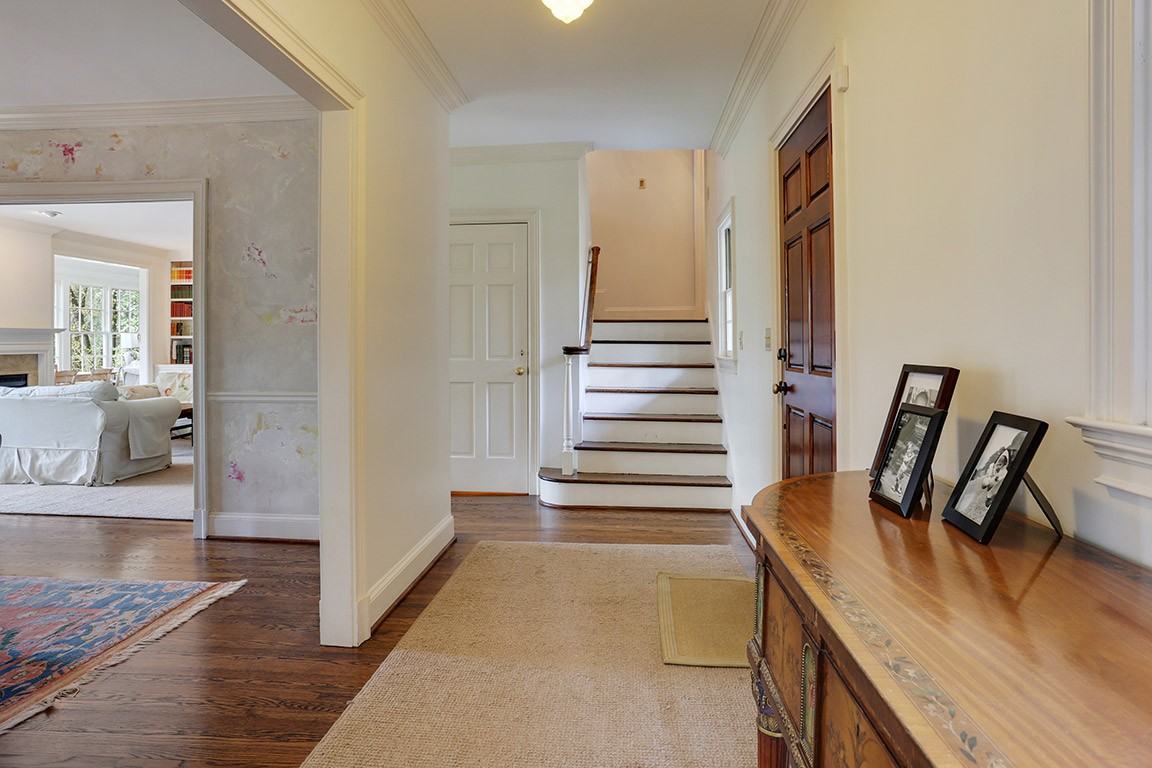 2530 Brookdale Dr NW - Photo 3 of 25