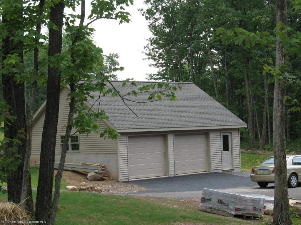 157 Windsor Way - Photo 3 of 11