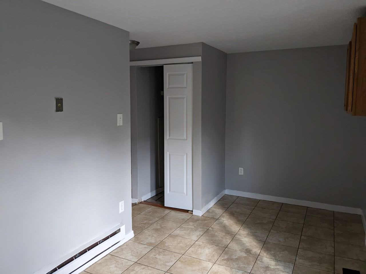 81 N Day St #5 - Photo 2 of 10