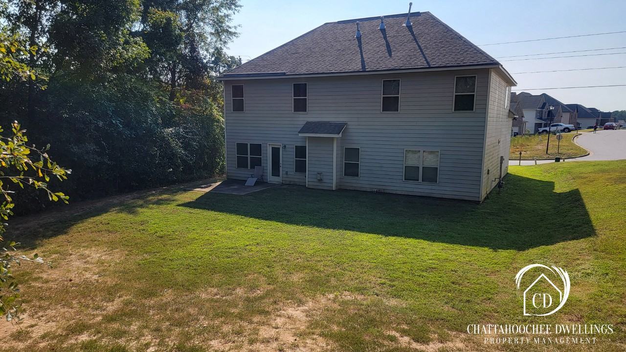 36 White Pine Way #1 - Photo 3 of 4