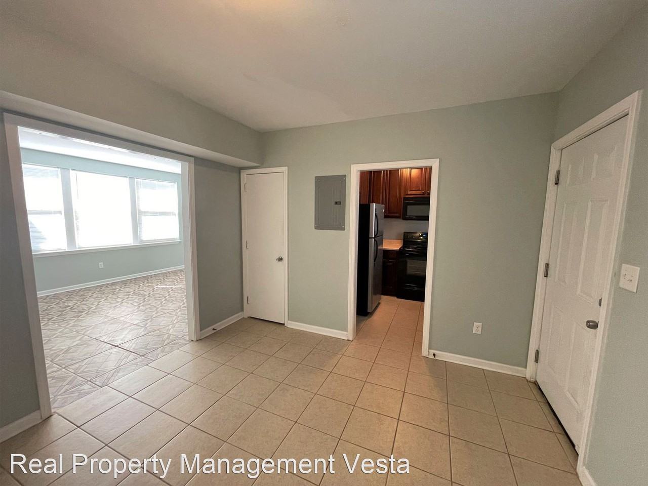 833 North Avenue - Photo 3 of 8