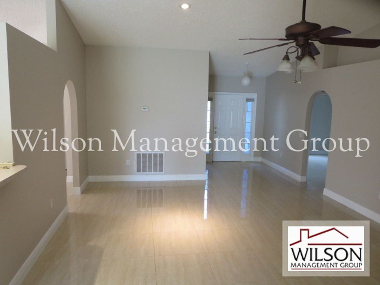 190 Lake Shepard Dr - Photo 2 of 25