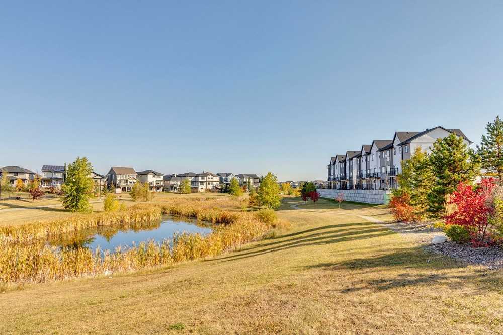 VUE at Creekwood West - Photo 2 of 17