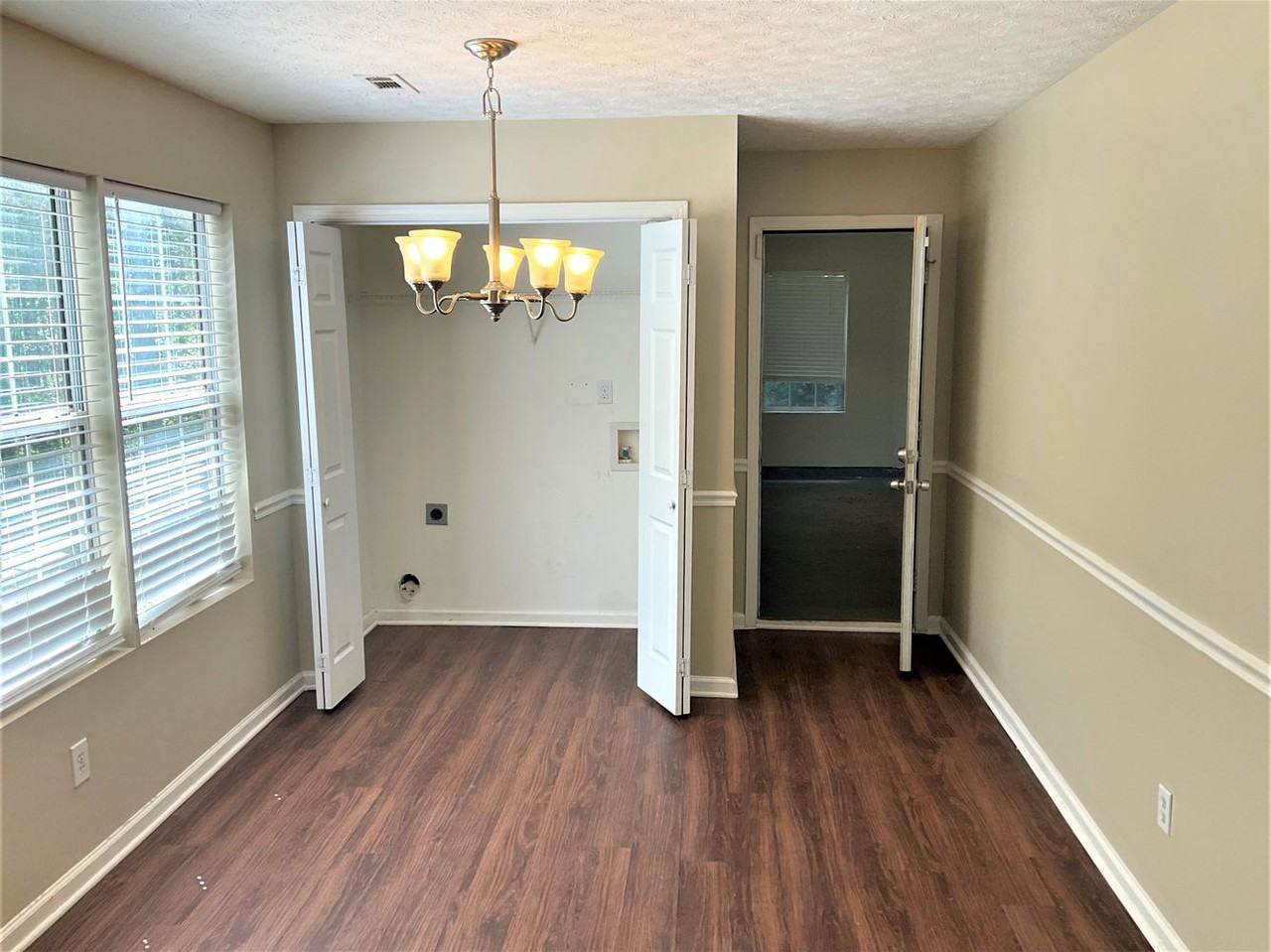 230 Indian Springs Dr - Photo 3 of 9