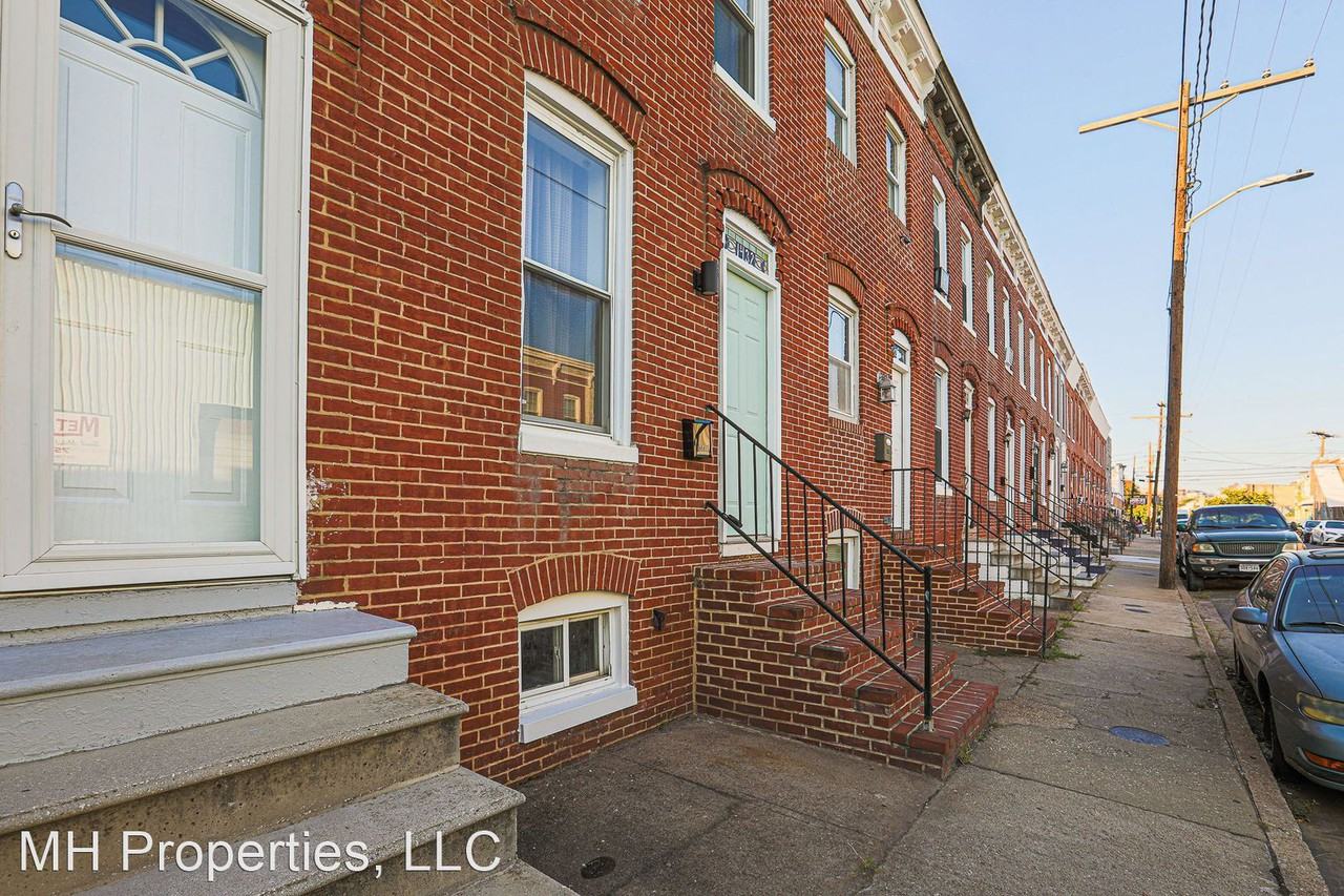 1432 Ward St - Photo 2 of 33