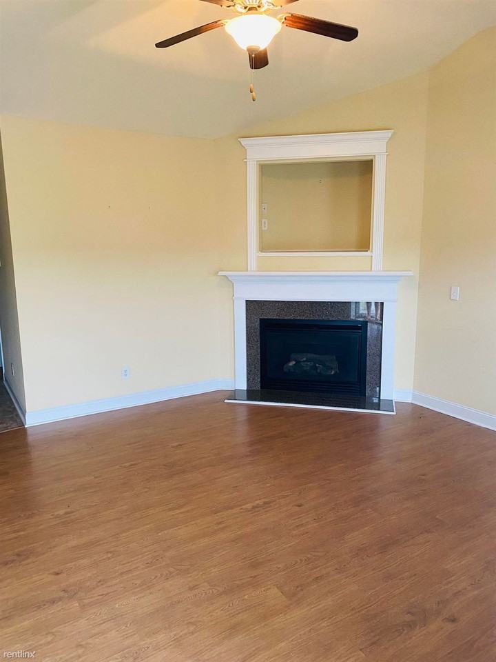 Villas At Cobblestone Apartments 2215B Brookville Dr, Greenville, NC