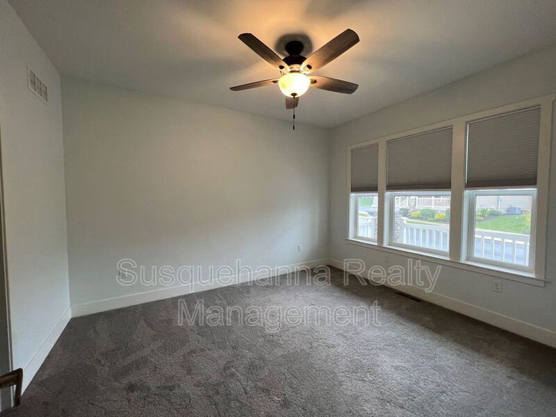 6042 Station Circle Rd - Photo 2 of 35