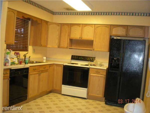 6661 SW 25th St - Photo 2 of 2