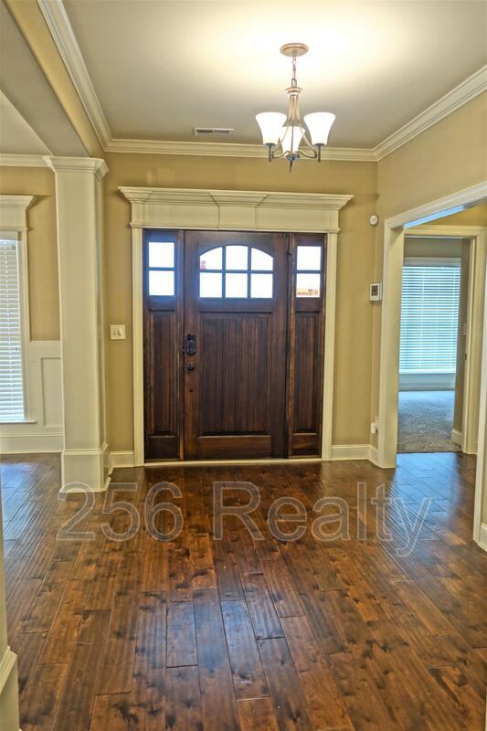 6321 Midtowne Ln Nw - Photo 2 of 10