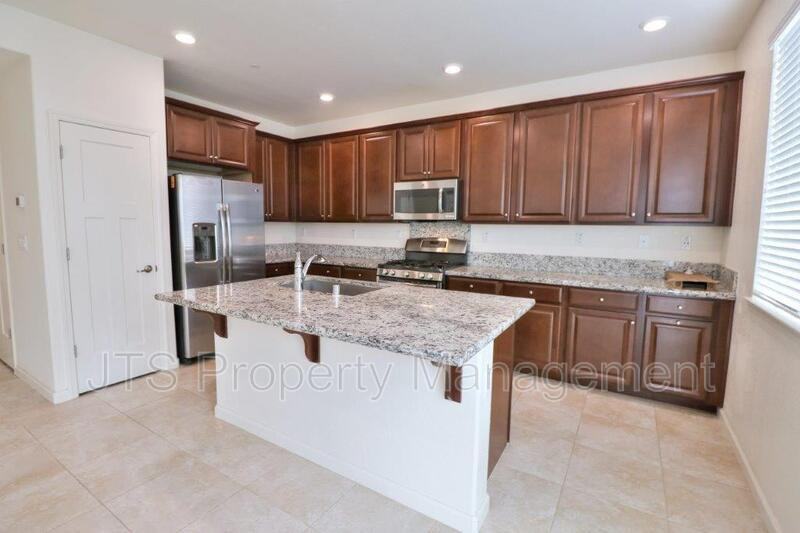 5122 Mossy Stone Way - Photo 7 of 50