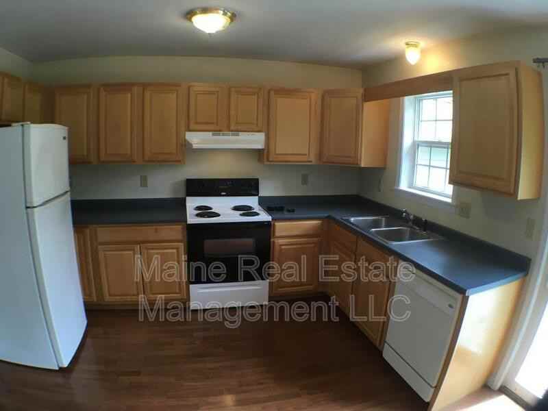 706 Fuller Rd, Hermon, ME 04401, USA 3 unit Rentals Zumper