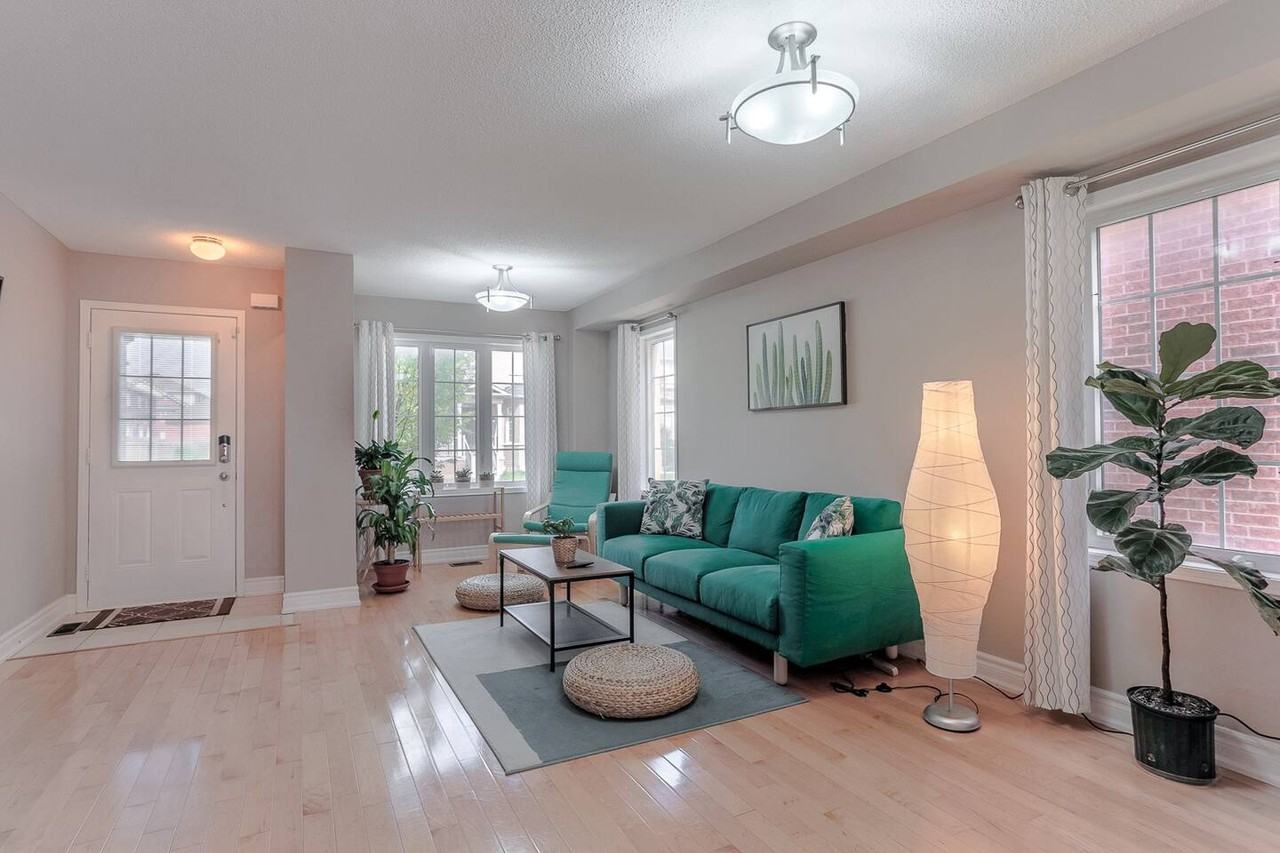 465 White's Hill Avenue - Photo 2 of 15