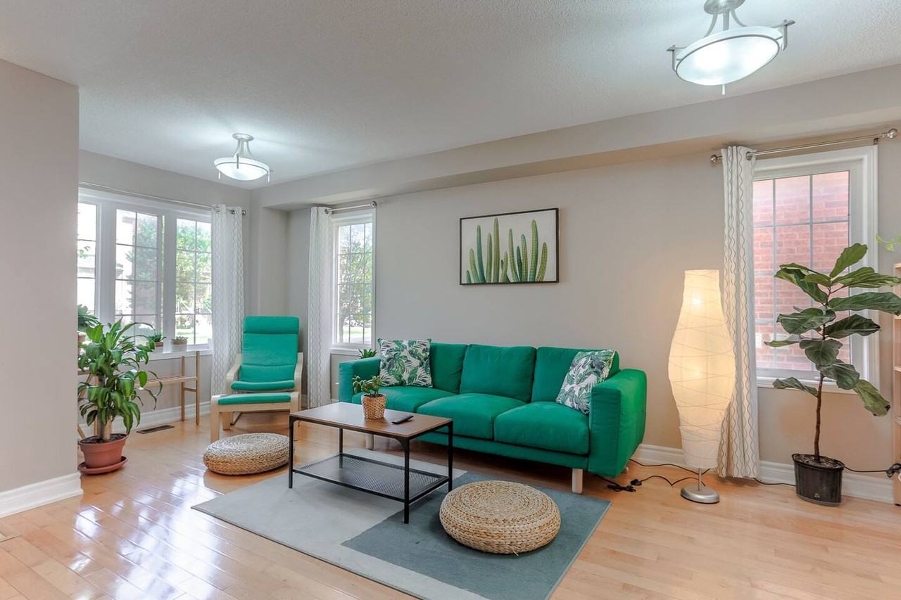 465 White's Hill Avenue - Photo 3 of 15