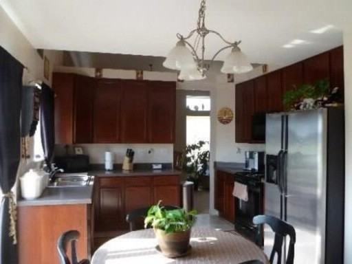 2023 Westbury Ln - Photo 3 of 11