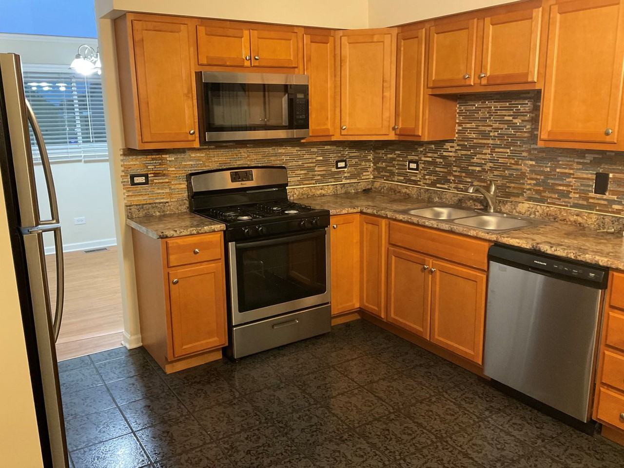 4425 Michael John Ln - Photo 3 of 10