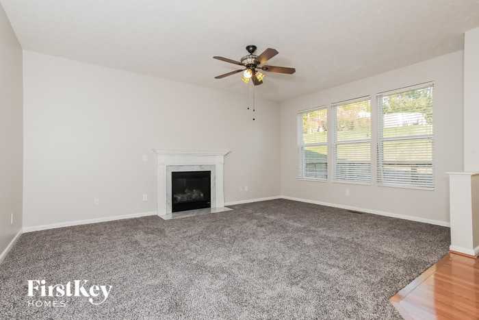 3325 Falling Brook Way - Photo 3 of 15