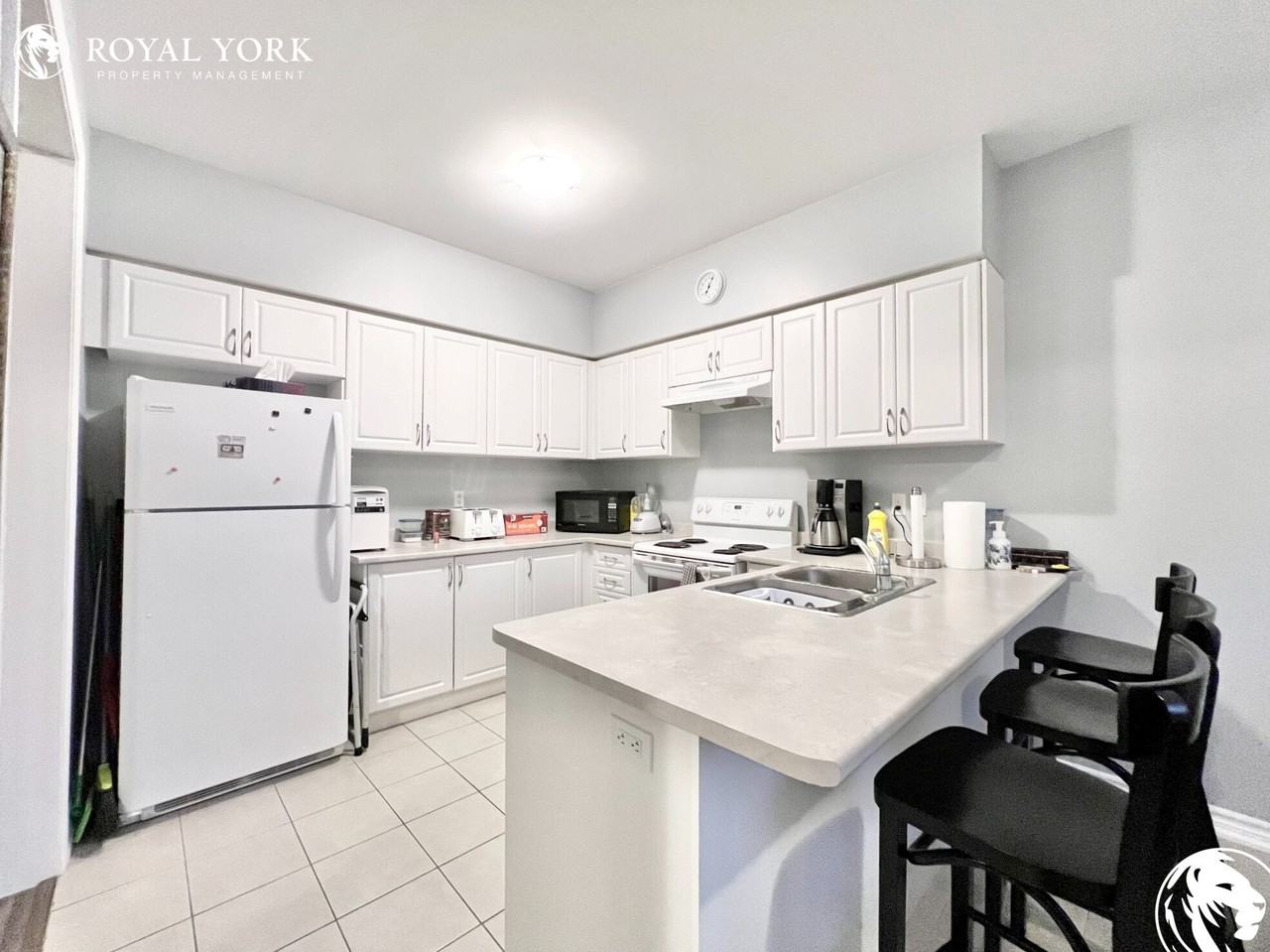 75 Noden Cres - Photo 2 of 37