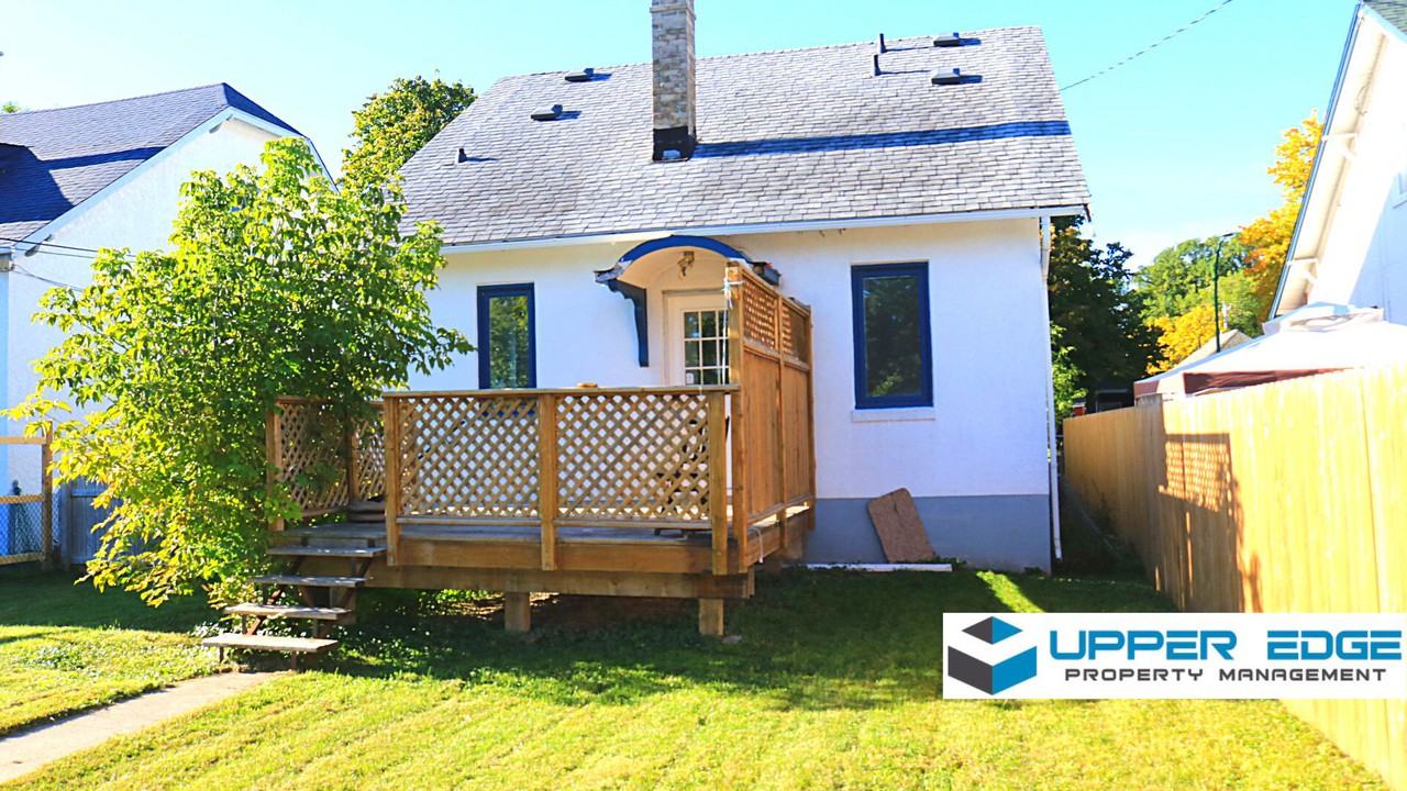 699 College Ave, Winnipeg, MB R2W 1N4 4 Bedroom House for 1,395/month