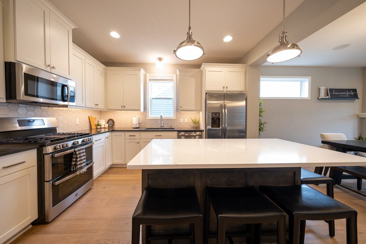 16291 Elkhorn Trl #1 - Photo 5 of 45
