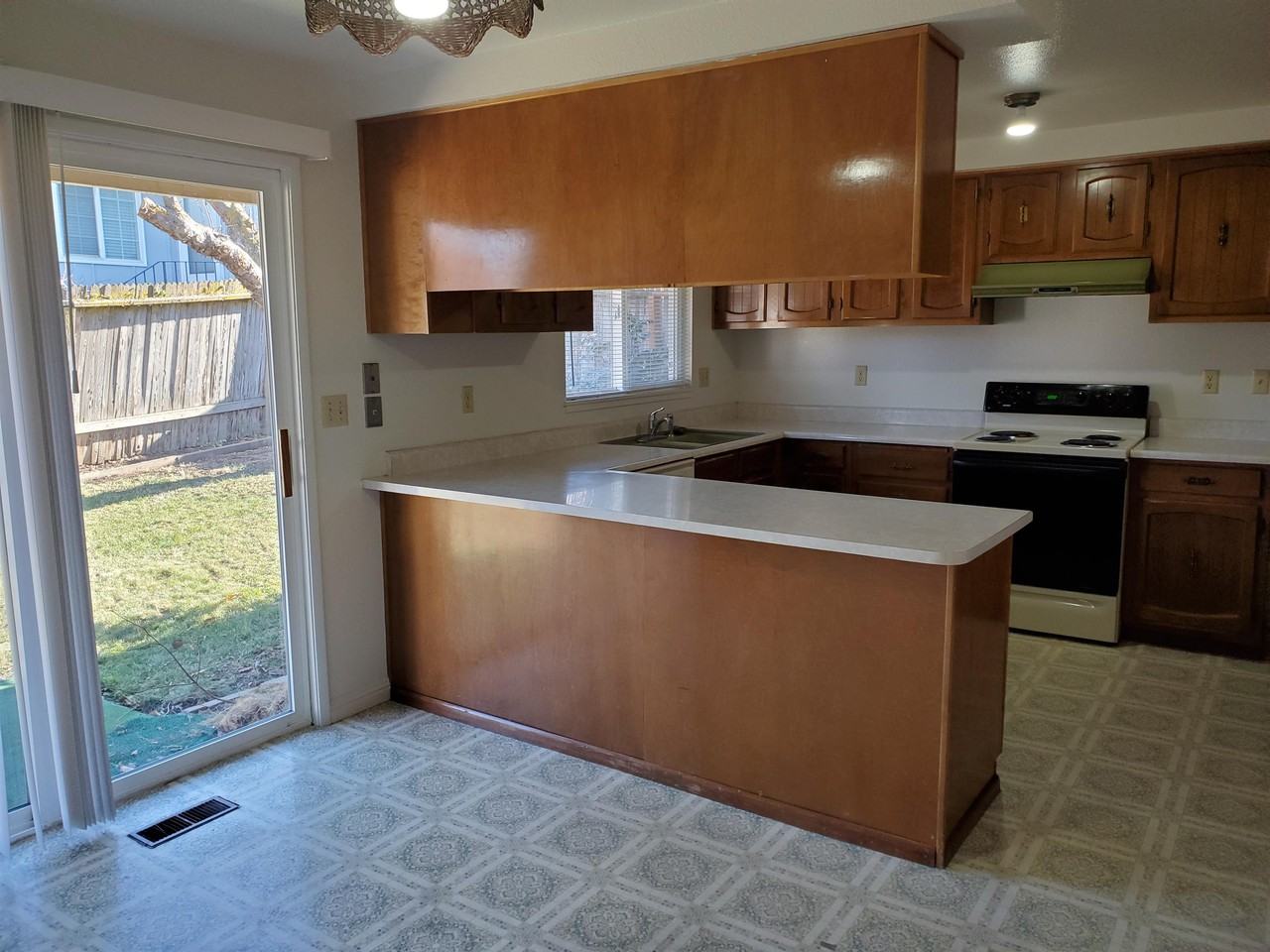 2467 Hawkins St #106 - Photo 5 of 15