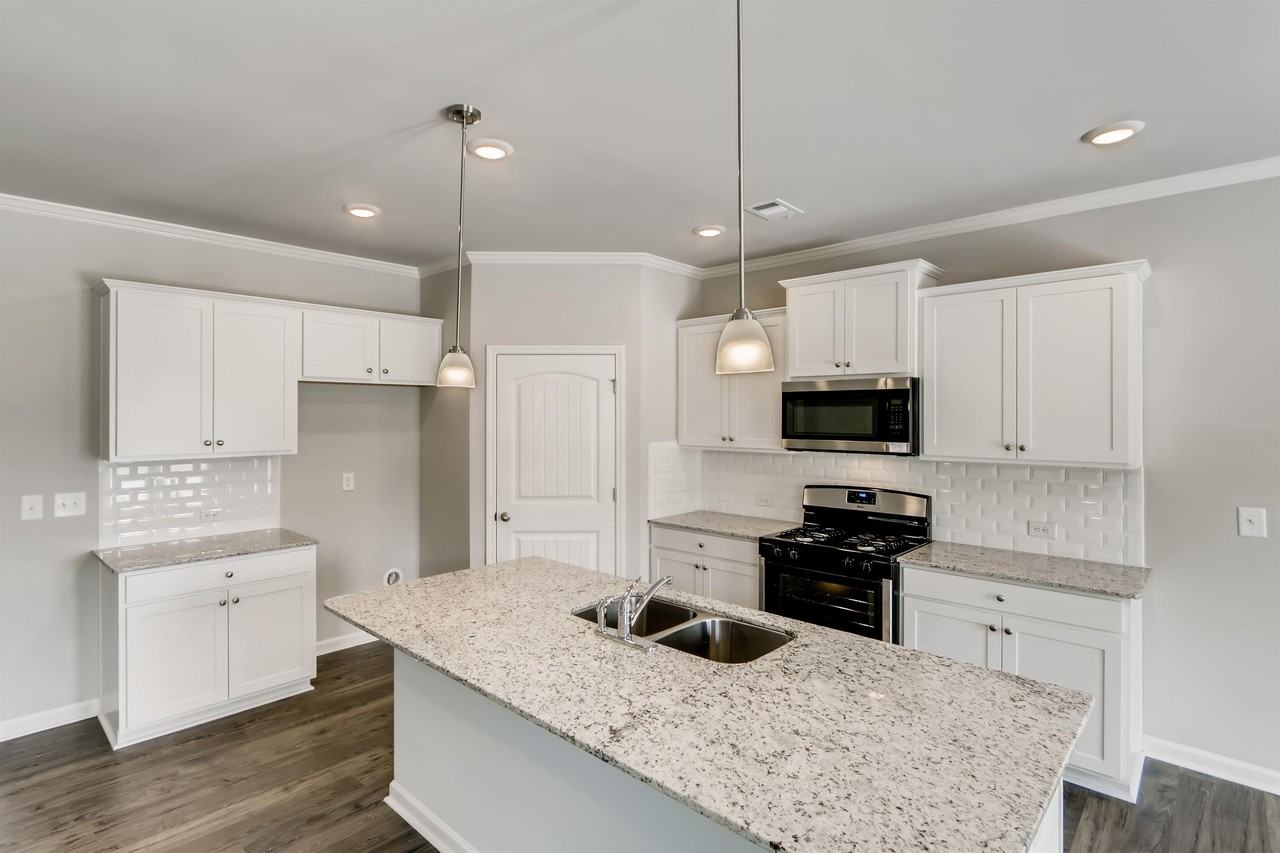 250 Sweet Bay Ln #1 - Photo 5 of 25