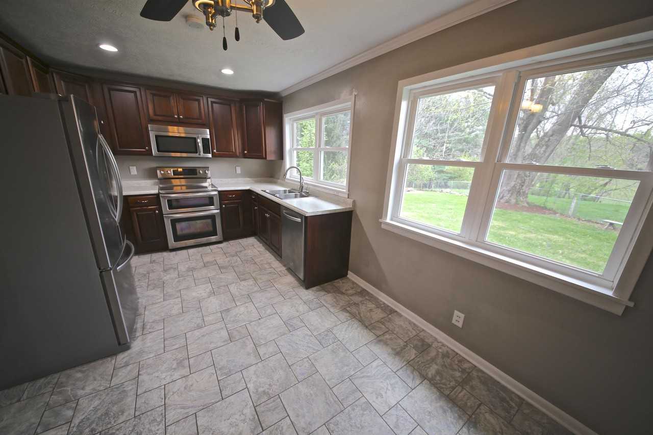 3801 W Woodyard Rd #1 - Photo 3 of 30