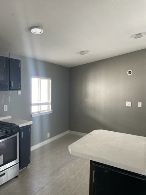 238 S Glendale St #1 - Photo 4 of 25