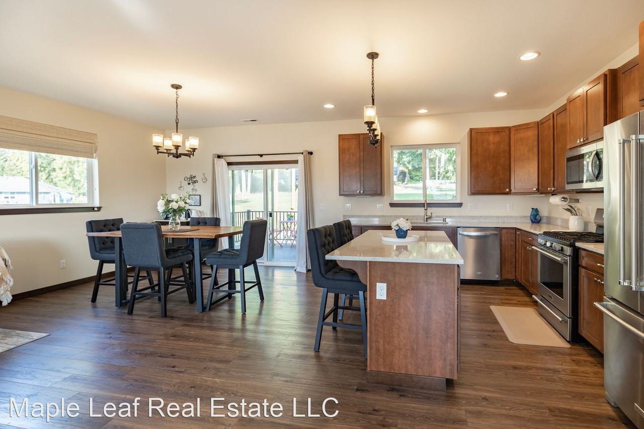 18523 Hawksview Dr - Photo 2 of 27